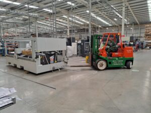 sustainable lighting manufacturer, Laser cutter Machine